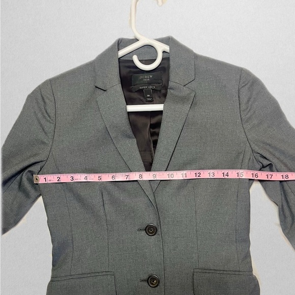 J.Crew 100% Wool Blazer Excellent Condition! - Picture 5 of 7